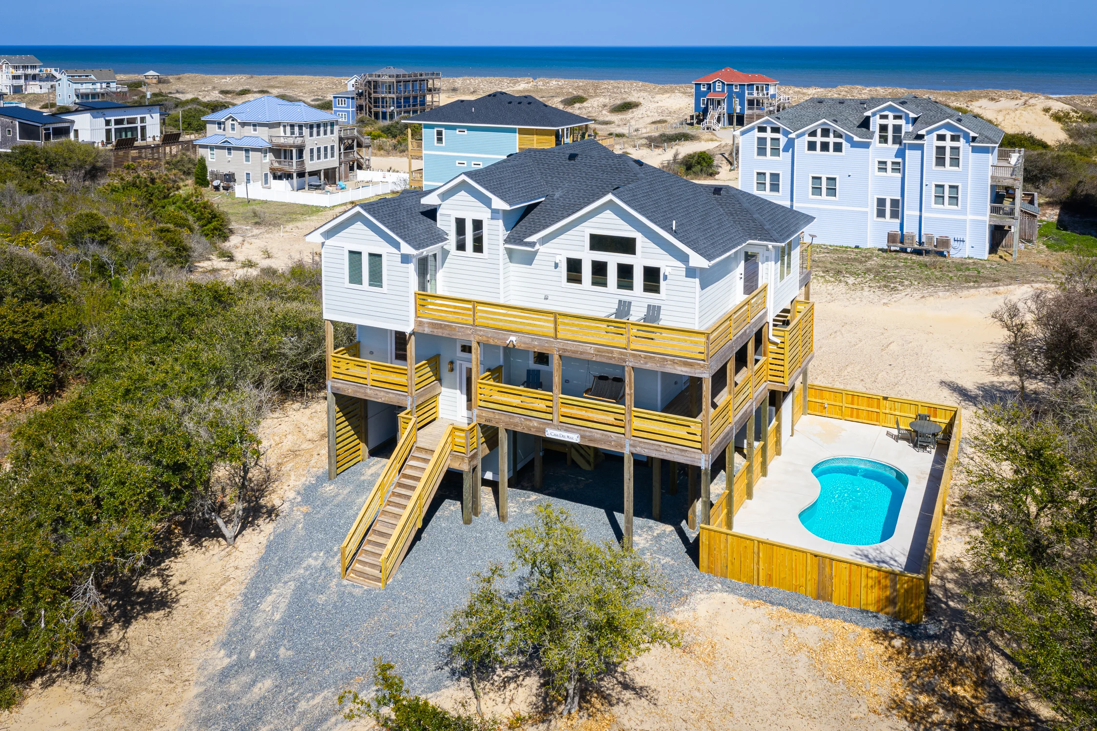 Casa Del Mar at 2227 Sandpiper Road